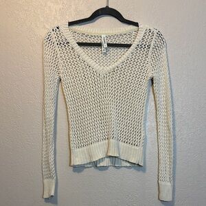 Aeropostale cream cotton crochet sweater Small
